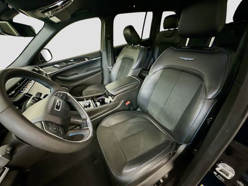 Used 2022 Jeep Grand Cherokee Trailhawk w/ Advanced Protech Group II image 13