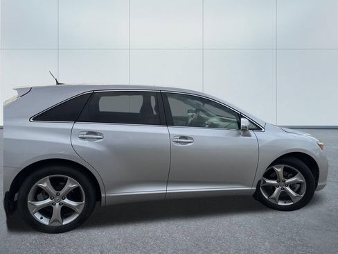 Used 2014 Toyota Venza XLE w/ XLE Premium Package AWD/4WD image 7