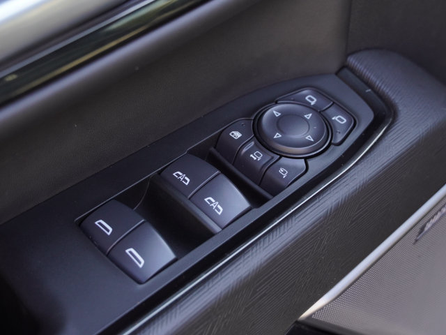 Used 2025 GMC Sierra 2500 AT4X AWD/4WD image 22