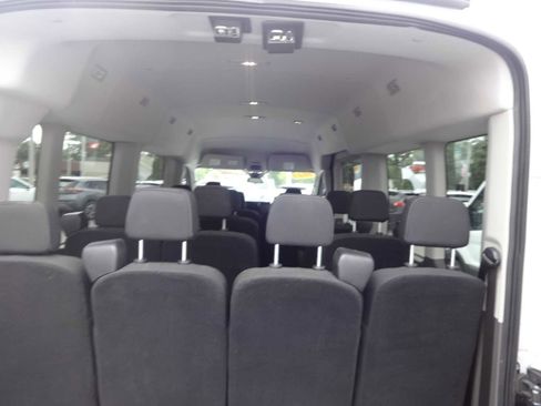 Used 2023 Ford Transit 350 XLT image 8