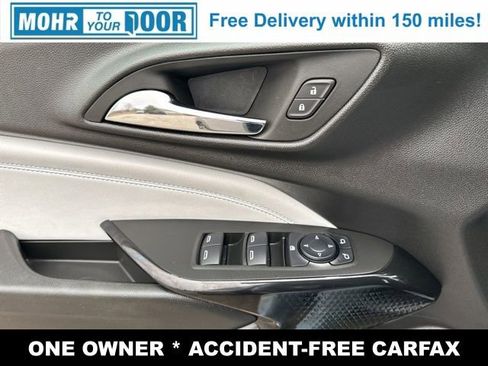 Used 2024 Chevrolet Trax LT image 21