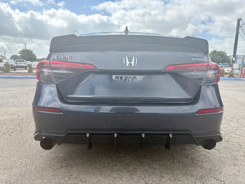Used 2024 Honda Civic Sport image 6