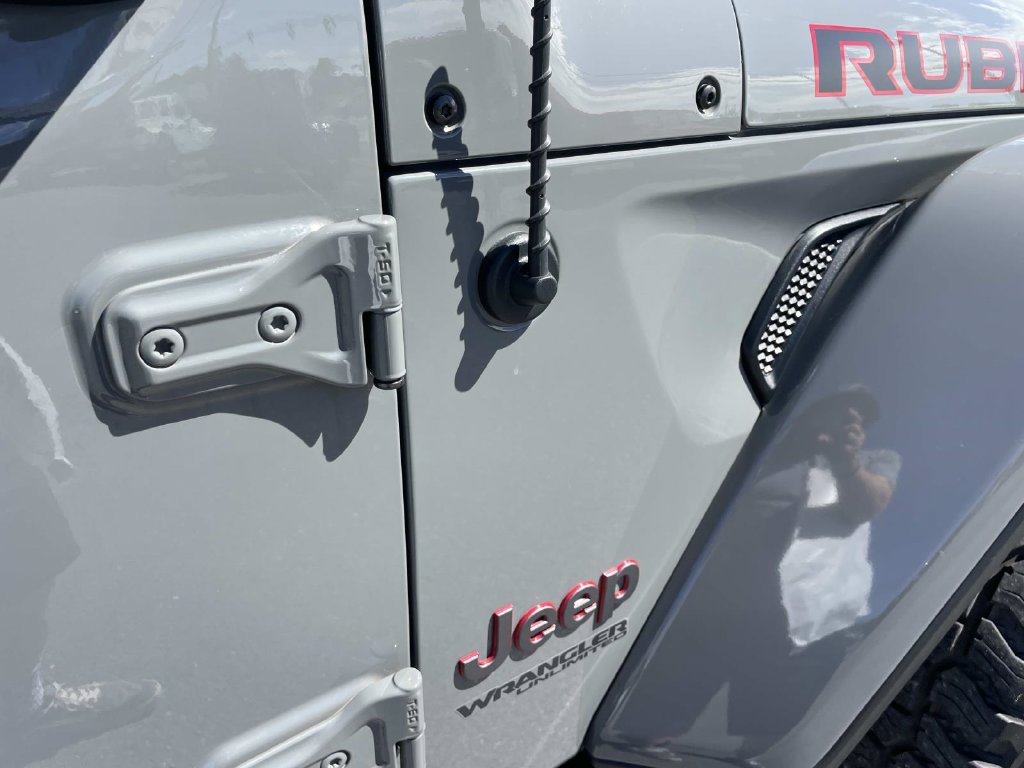 Used 2021 Jeep Wrangler Unlimited Rubicon AWD/4WD image 33