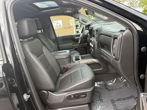 Used 2021 GMC Sierra 1500 Denali w/ Denali Ultimate Package AWD/4WD image 28