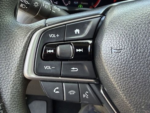 Used 2020 Honda Accord EX image 28