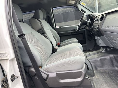 Used 2016 Ford F250 XL w/ Power Equipment Group image 34