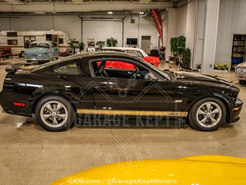 Used 2006 Ford Mustang GT Premium RWD image 11