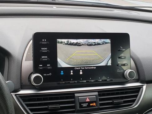 Used 2020 Honda Accord LX image 23