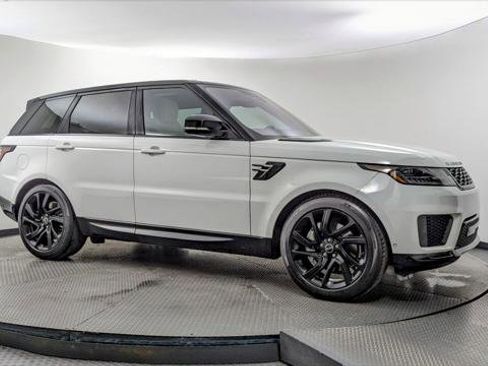 Used 2018 Land Rover Range Rover Sport HSE image 11