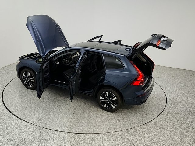 New 2027 Volvo XC60 B5 Core AWD/4WD image 40