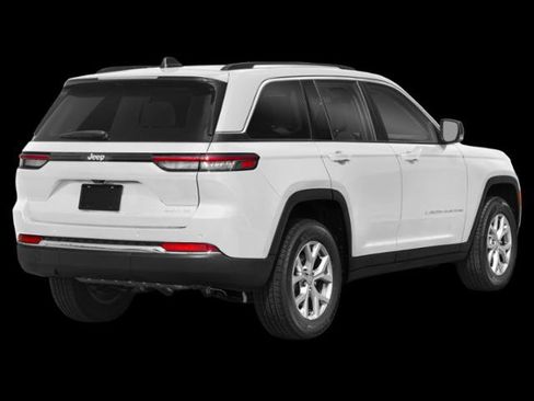 Certified 2023 Jeep Grand Cherokee Limited w/ Luxury Tech Group II AWD/4WD image 2