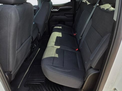 Used 2023 Chevrolet Silverado 1500 LT AWD/4WD image 33