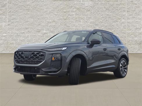 New 2026 Audi Q3 quattro 2.0T AWD/4WD image 3