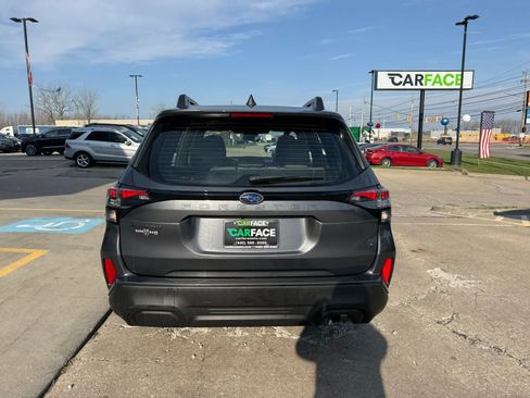 Used 2025 Subaru Forester image 11