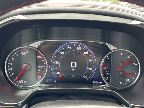 Used 2025 Chevrolet Blazer RS FWD image 25