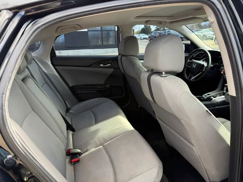 Used 2019 Honda Civic EX image 22