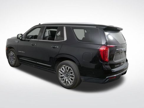 Used 2024 GMC Yukon Denali Ultimate AWD/4WD image 4