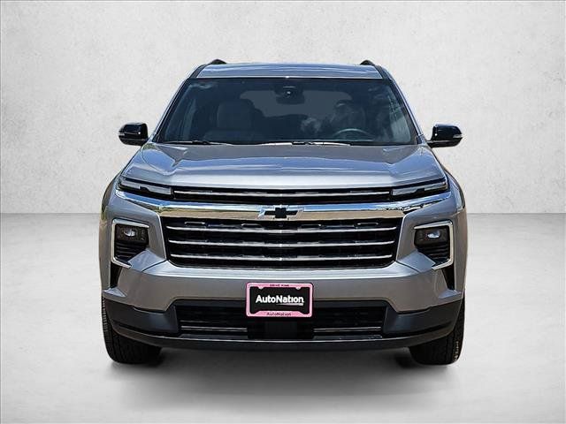 New 2027 Chevrolet Traverse LT w/ Driver Confidence Package FWD image 6