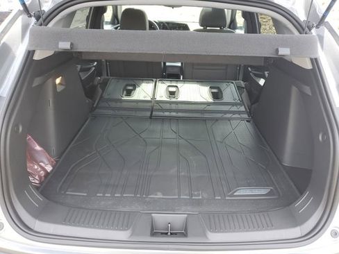 New 2026 Chevrolet Trax ACTIV w/ Sunroof Package image 9