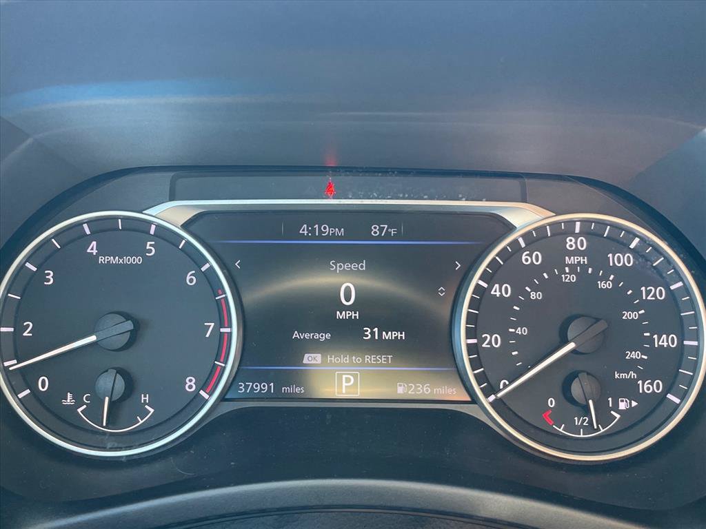Used 2025 Nissan Sentra SR FWD image 11