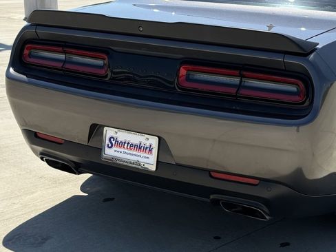Used 2020 Dodge Challenger R/T w/ Performance Handling Group RWD image 6