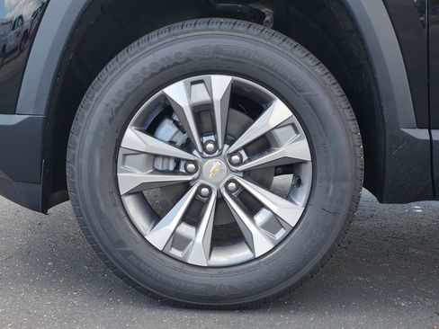 New 2026 Chevrolet Equinox LT w/ Safety and Technology Package FWD image 7