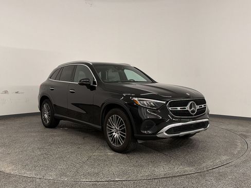 Certified 2026 Mercedes-Benz GLC 300 image 6
