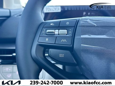 New 2026 Kia Sportage EX image 35