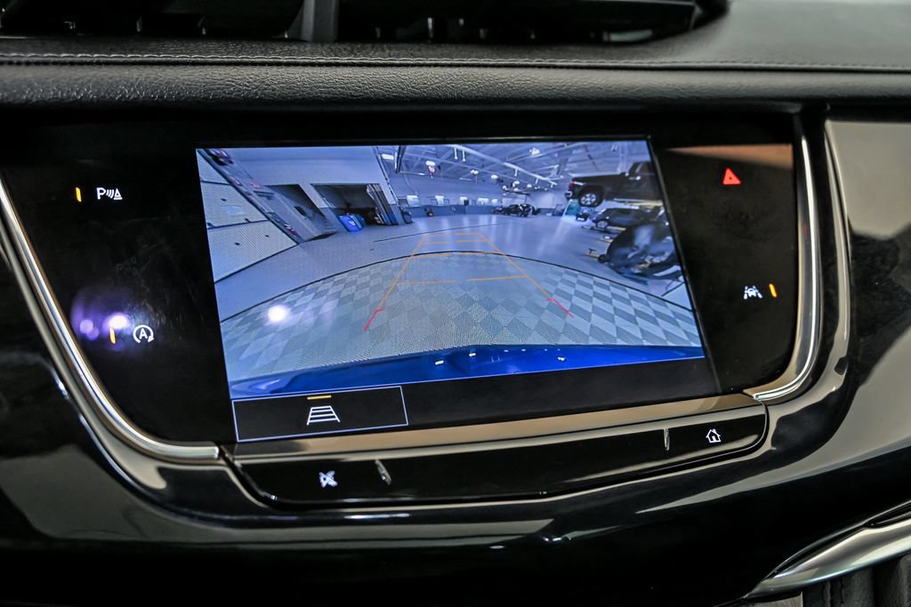 Used 2024 Cadillac XT6 Premium Luxury w/ LPO, Floor Liner Package AWD/4WD image 23
