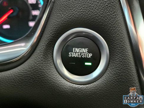 Used 2024 Chevrolet Traverse RS image 39