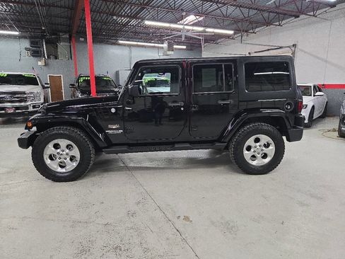 Used 2013 Jeep Wrangler Unlimited Sahara w/ Trailer Tow Group image 8