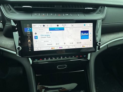 New 2026 Jeep Grand Cherokee Limited AWD/4WD image 18
