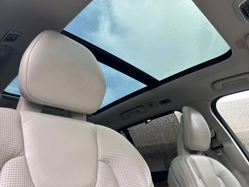 Used 2016 Volvo XC90 T6 Inscription w/ Vision Package AWD/4WD image 14