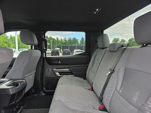 Used 2025 Toyota Tundra SR5 AWD/4WD image 10