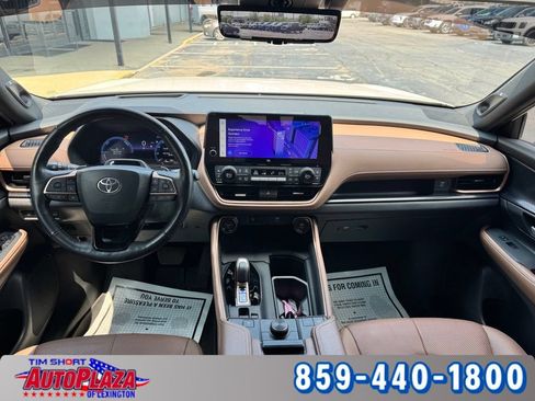 Used 2024 Toyota Grand Highlander AWD Hybrid image 38