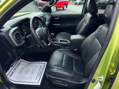 Used 2022 Toyota Tacoma TRD Pro AWD/4WD image 18