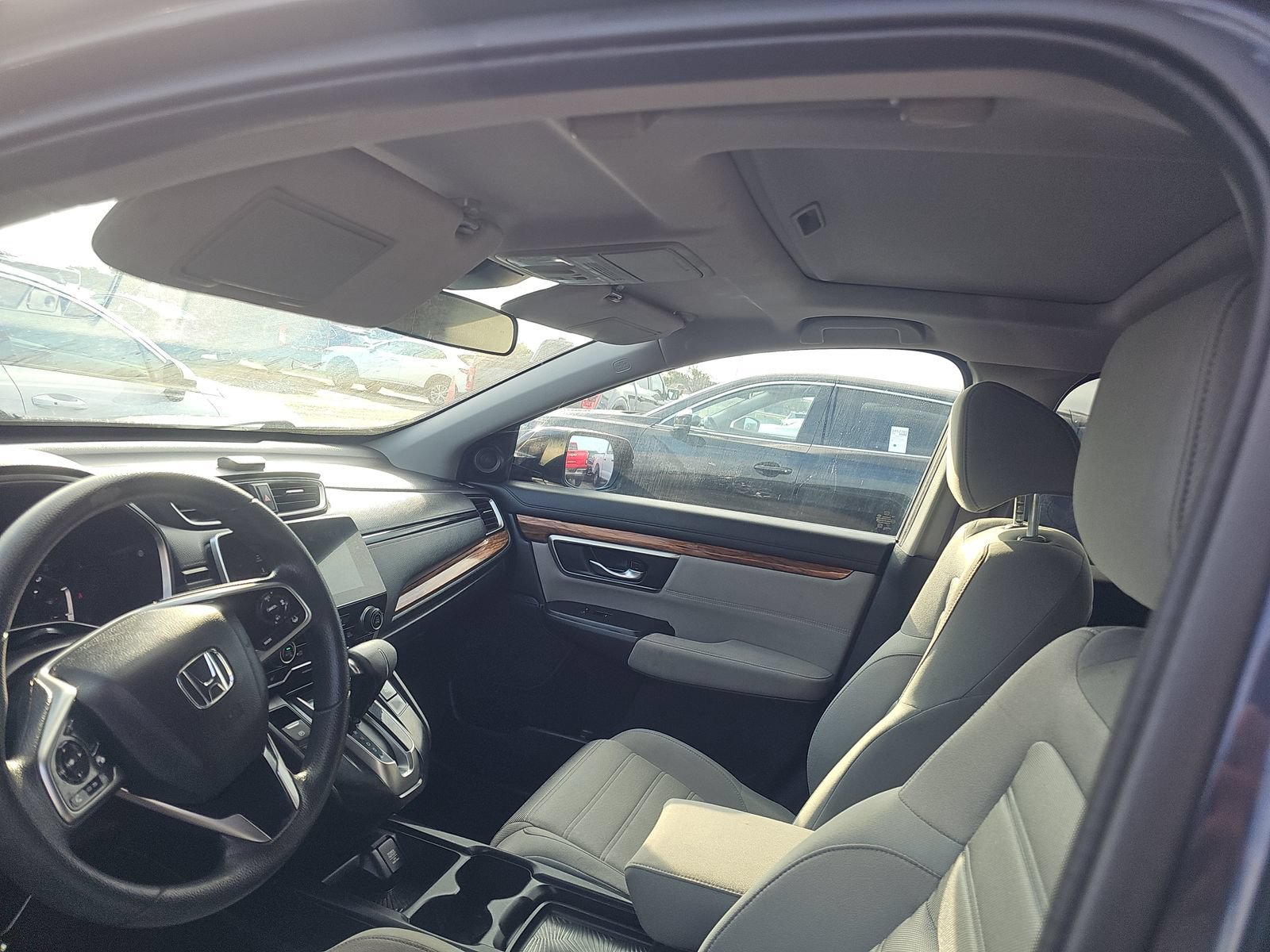 Used 2019 Honda CR-V EX image 6