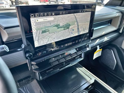 New 2026 GMC Hummer EV SUV image 28