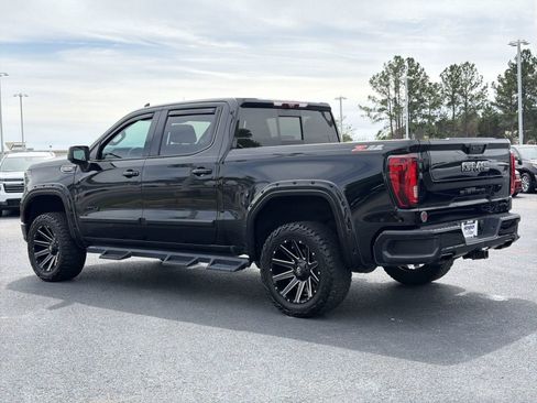 Used 2023 GMC Sierra 1500 AT4 w/ AT4 Premium Package AWD/4WD image 8