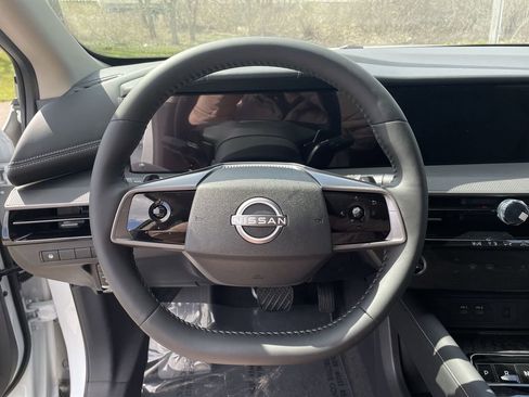 Certified 2025 Nissan Murano SV image 31