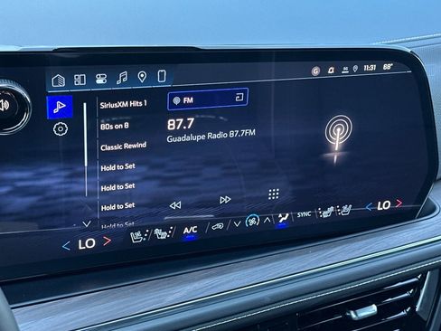 New 2026 Chevrolet Suburban Premier image 19