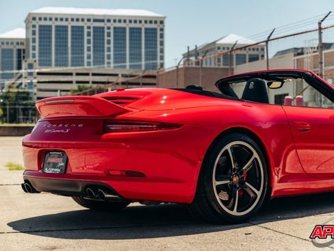 Used 2015 Porsche 911 Carrera S RWD image 58