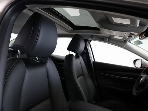 New 2026 MAZDA MAZDA3 2.5 S Sedan w/ Preferred Pkg image 19