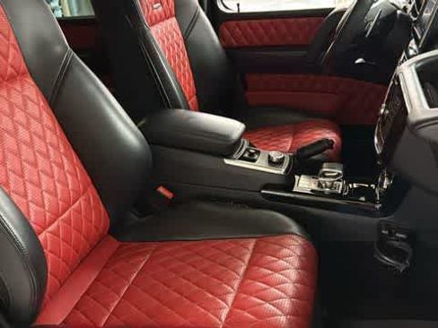 Used 2016 Mercedes-Benz G 63 AMG 4MATIC image 35