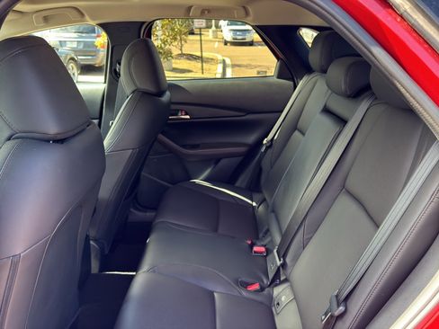 Used 2022 MAZDA CX-30 AWD 2.5 S w/ Premium Package image 13