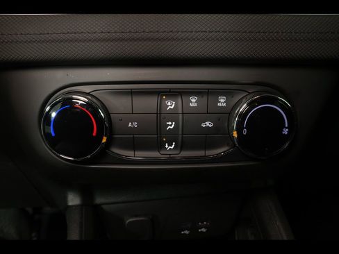 Used 2026 Chevrolet TrailBlazer LS w/ LS Convenience Package image 12