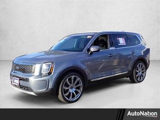 Used 2021 Kia Telluride LX video 1