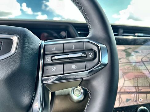 New 2026 GMC Terrain Elevation w/ Black Edition FWD image 32
