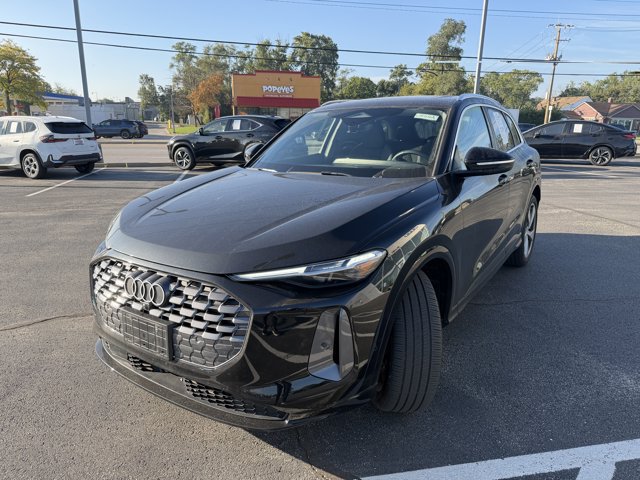 Used 2025 Audi Q5 Prestige AWD/4WD image 2