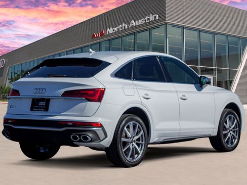 Certified 2024 Audi SQ5 Premium Plus w/ Premium Plus Package image 3